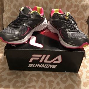 FILA Running Shoes
